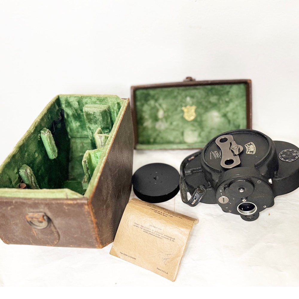 SOLD. Vtg Bell & Howell Filmo 70A 16mm Automatic Cine Camera + Leather Case